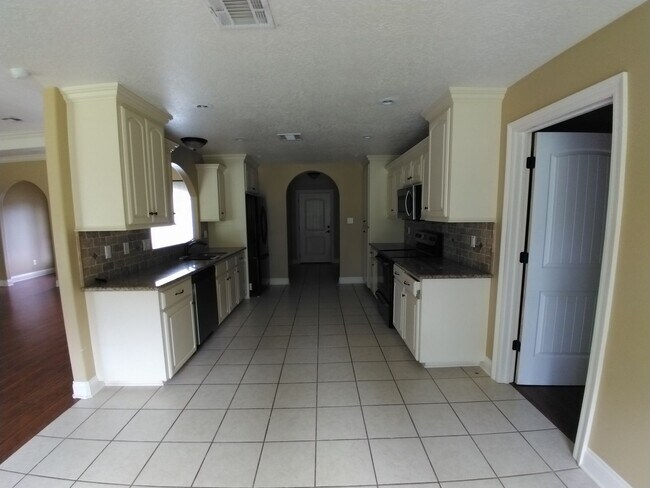 Photo - 317 Barbara Dr