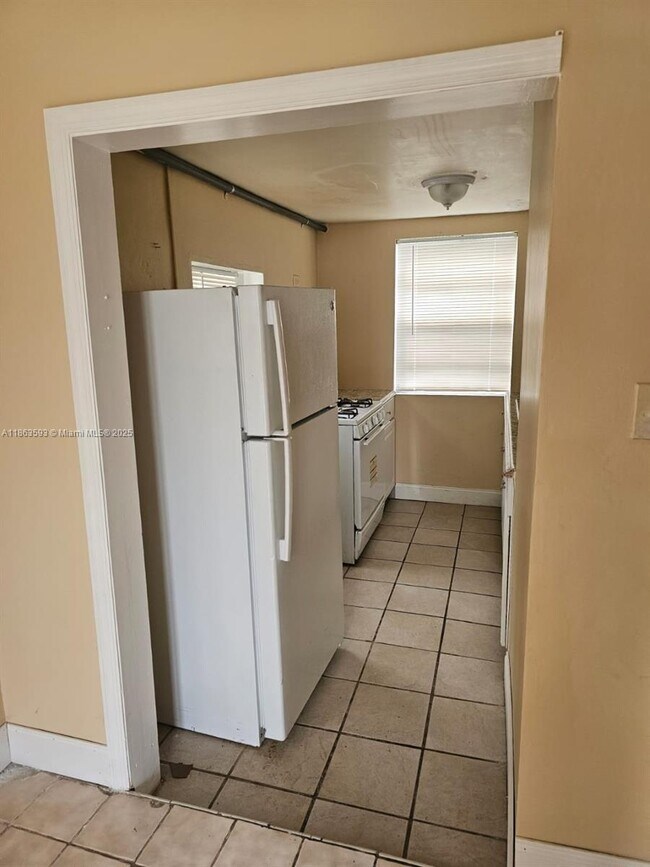 Photo - 304 SW 20th St Unit C