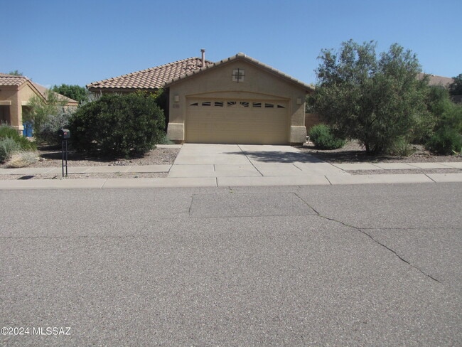 Building Photo - 497 S Douglas Wash Rd