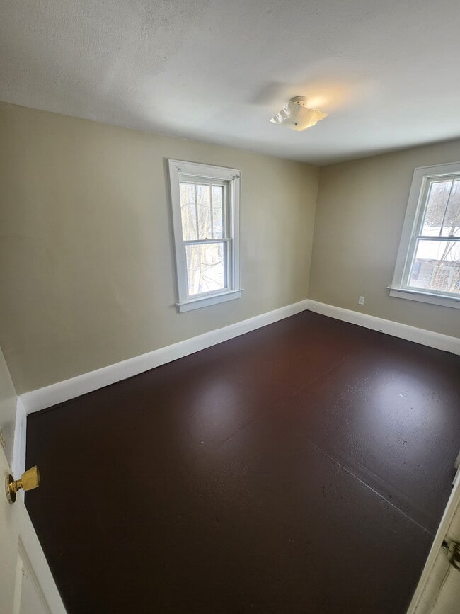 Photo - 87 Brighton Dr