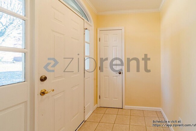 Photo - 8533 Sawyer Brown Rd