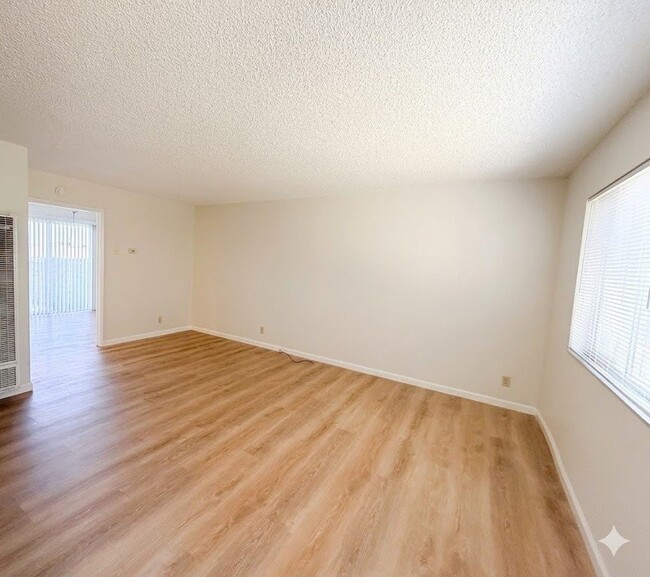 Photo - 1650 159th Ave Unit 7