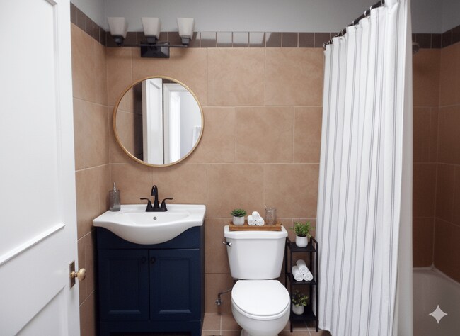 Photo - 1000 Elmwood