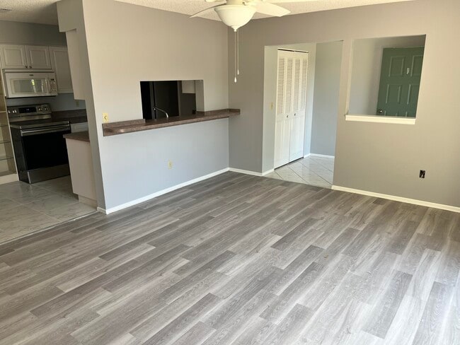 Photo - 4116 NW Cinnamon Tree Cir