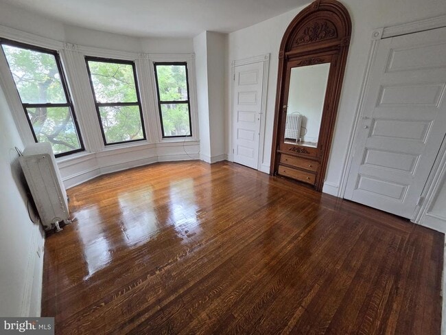Photo - 315 N 6th St