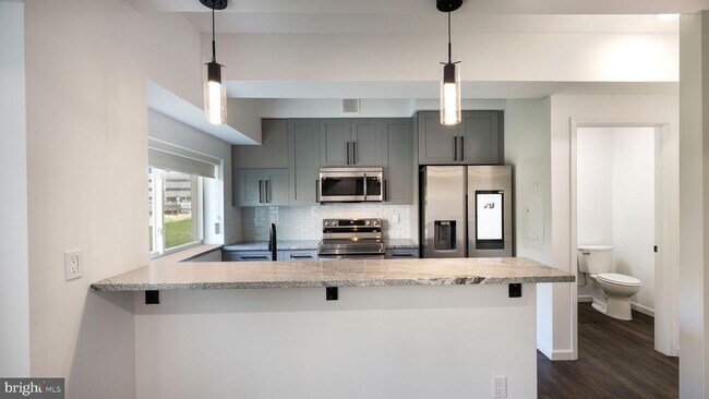 Building Photo - 1825 Callowhill St Unit 102 Rental