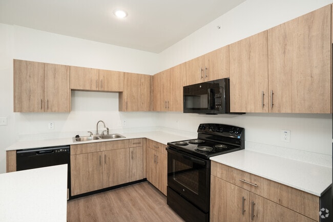 2BR, 1BA - 950SF - Kitchen
