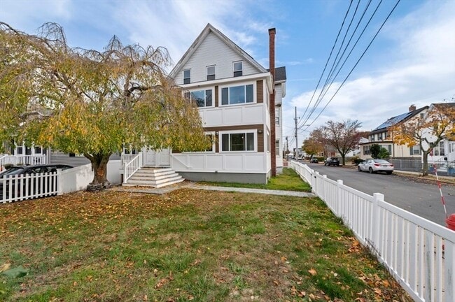 Photo - 129 Lynnway Condo Unit 1