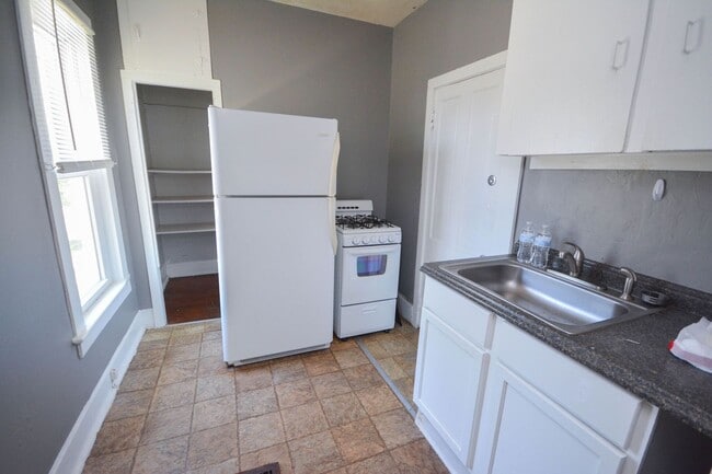 Photo - 107 3rd Ave SW Unidad # 3