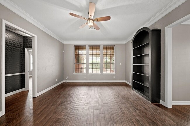 Photo - 1207 Wildewood Ct