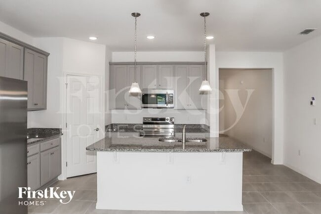 Photo - 3208 John Young Pkwy