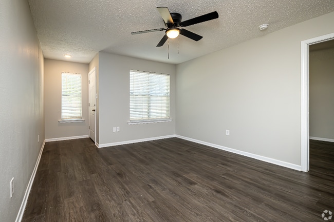 Photo - 2121 Lobdell Blvd Unit J45