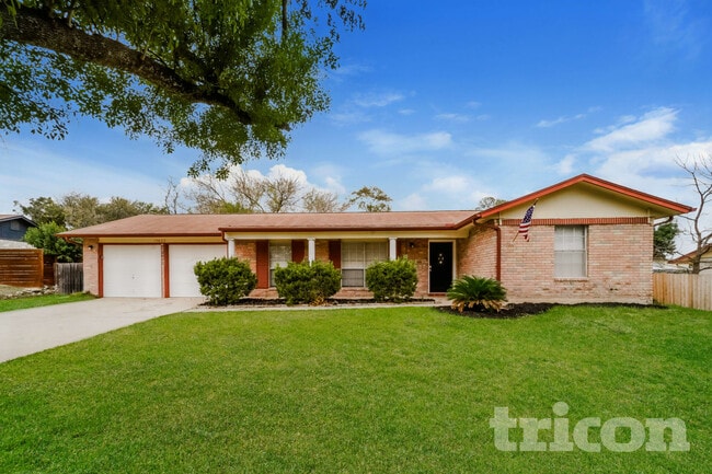 Building Photo - 13622 Oak Breeze