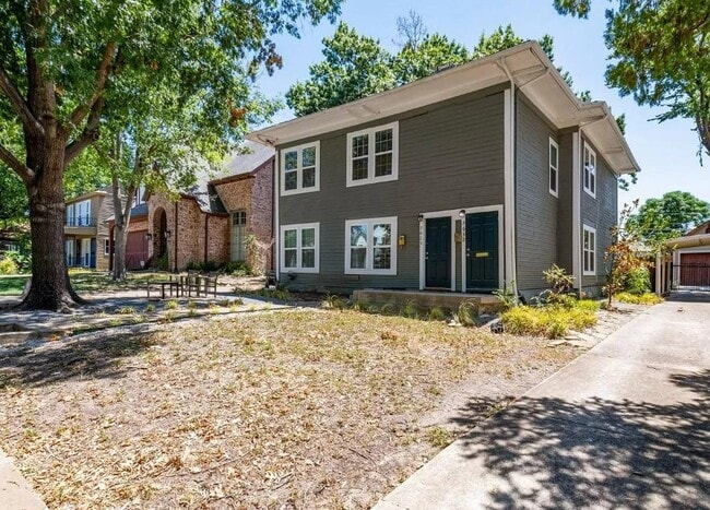5634 Willis Ave