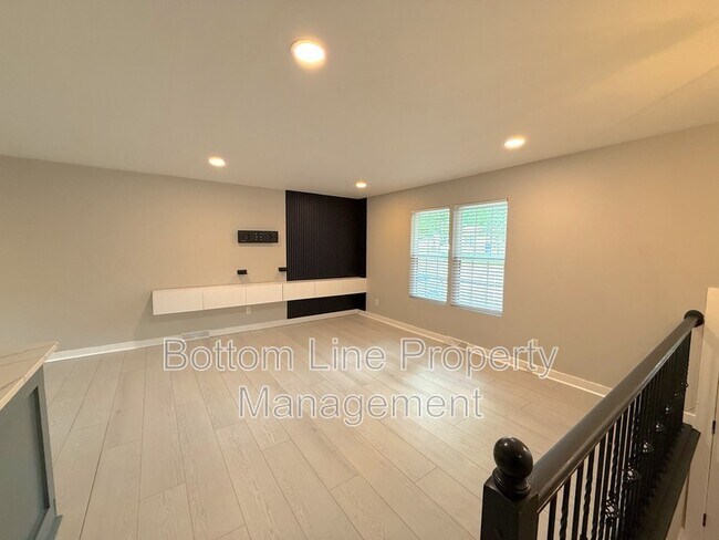 Photo - 4117 Oak Forest Dr