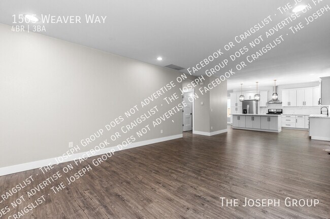 1505 Weaver Way