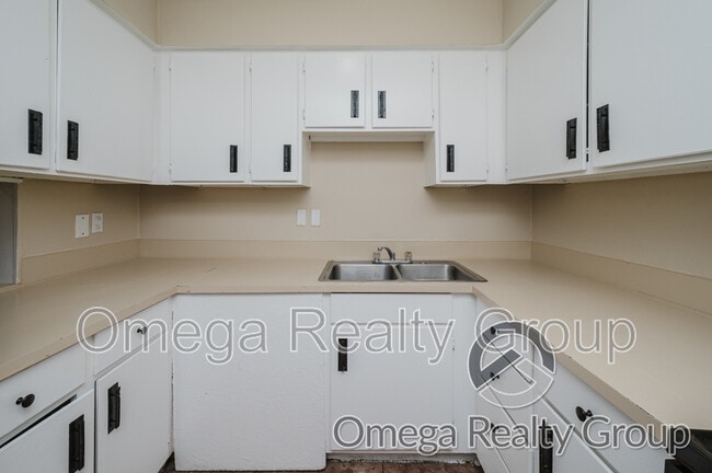 Photo - 3386 McGehee Rd Unit Apt F