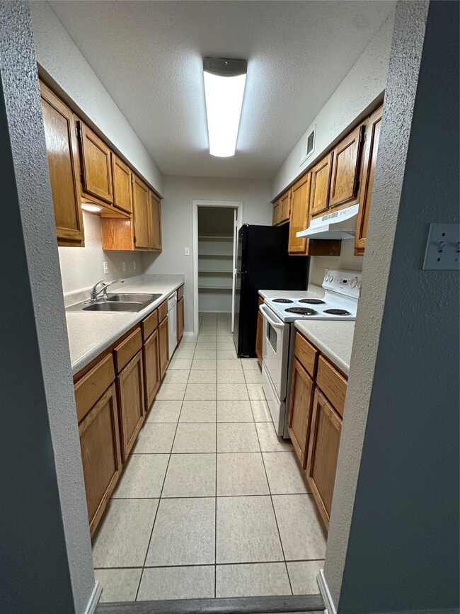 Photo - 6500 Sands Point Dr Unit 404