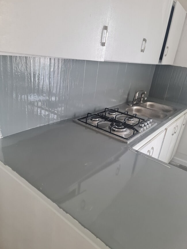 Photo - 703 N Fickett St