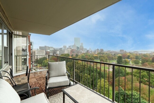 Building Photo - 151 Tremont St Unit 15J