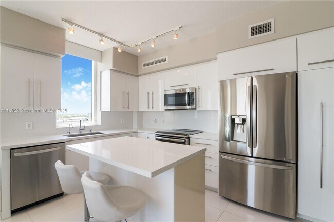 Photo - 1745 E Hallandale Beach Blvd Unit 807W