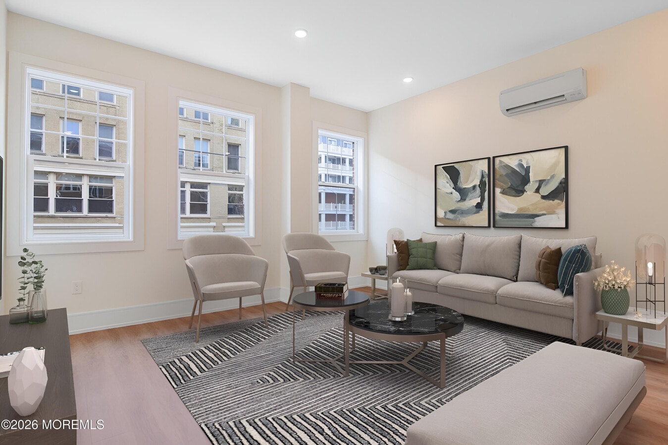 Photo - 527 Bangs Ave Unit 409