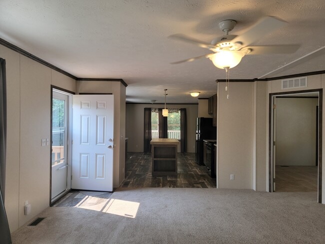 Photo - 145 Apollo Ave