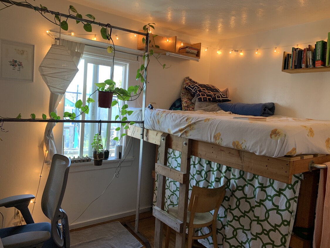 Photo - 685 28th St (Oakland, CA)