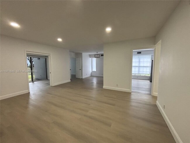 Photo - 6245 Old Court Rd