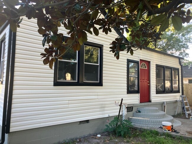 Building Photo - 6345 Edward St Rental