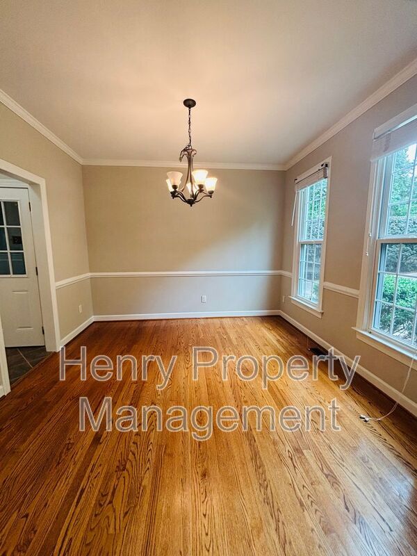 Photo - 203 Langston Mill Ct