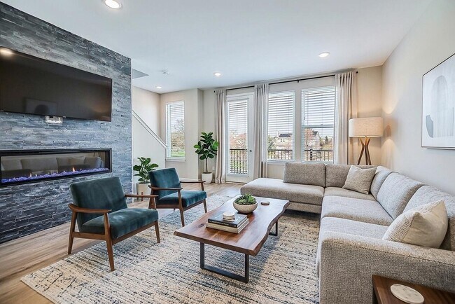 Photo - 2150 Park Dr
