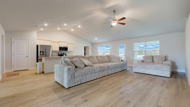 Photo - 6227 Pineapple DR