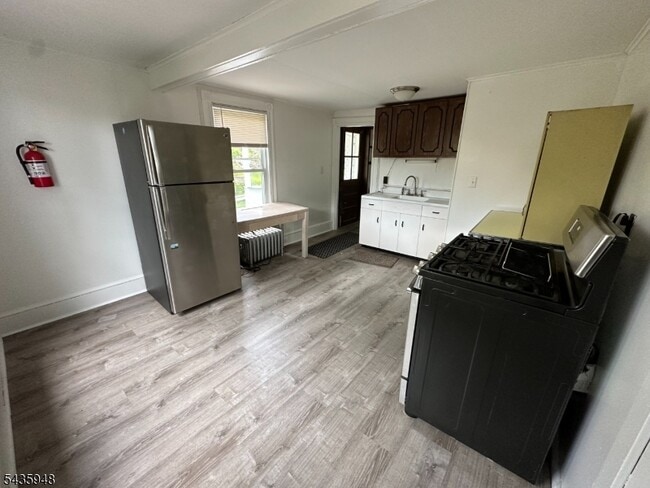 Photo - 216 William St Unit 2