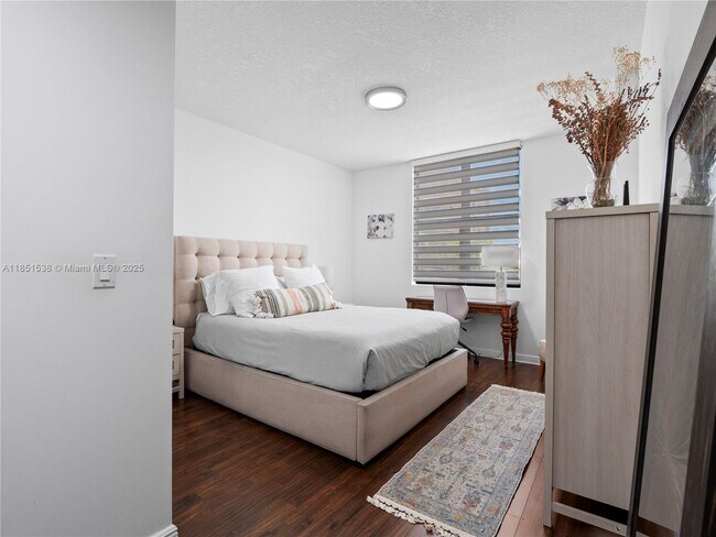 Photo - 888 Douglas Rd Unit 302