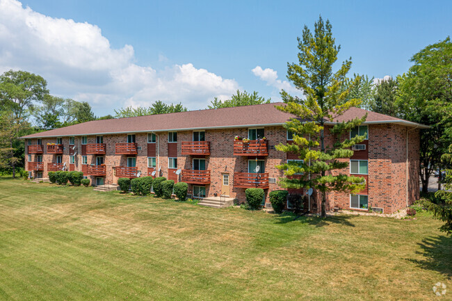 Building Photo - Heritage Green Apartments