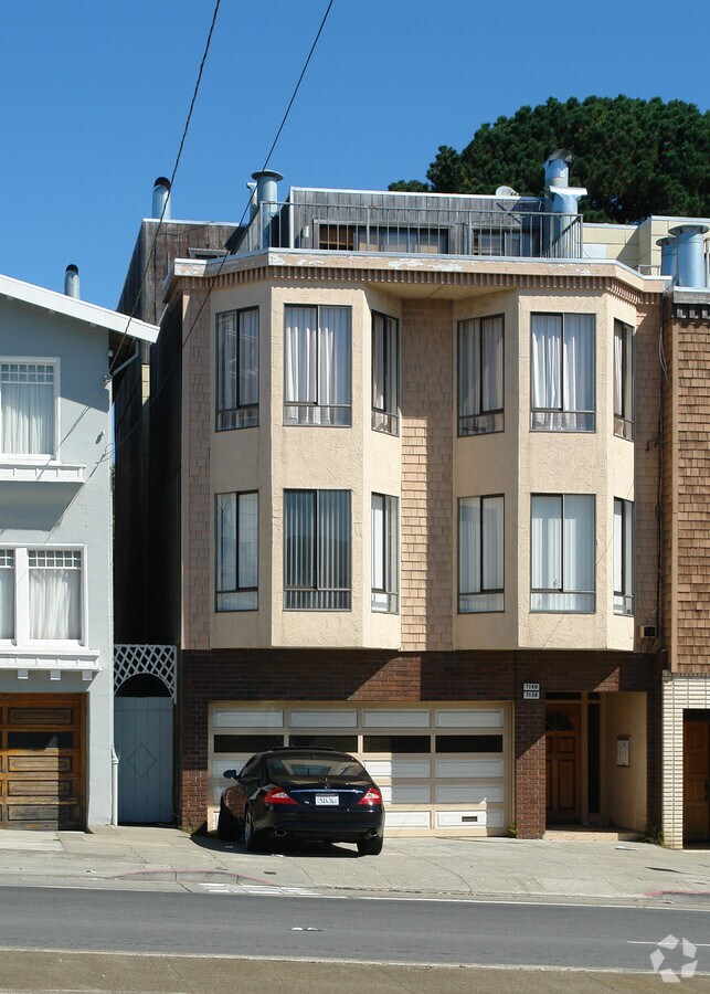 Photo - 7138-7140 Geary Blvd