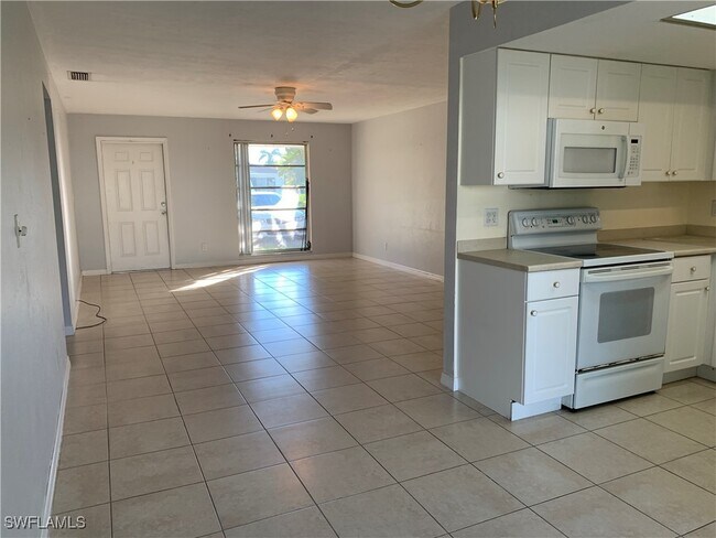 Photo - 695 110th Ave N