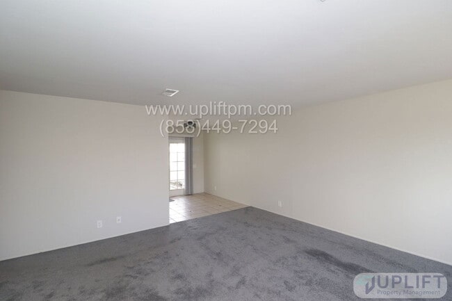 Photo - 3839 Vista Campana S