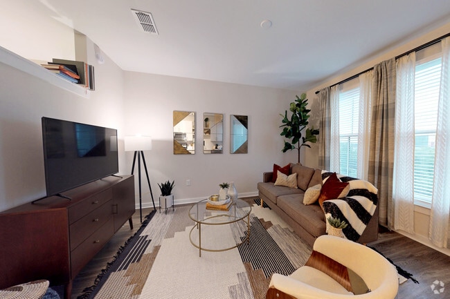 1BR, 1BA - 643 SF