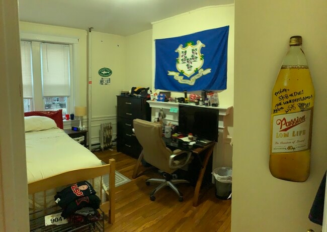 Photo - 62 Egmont St Unit 1