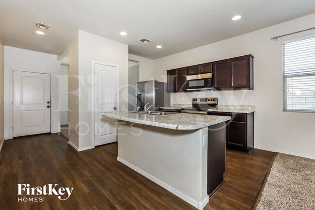 Photo - 11316 E Cliffrose Ln