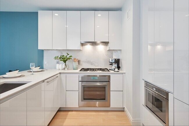 Photo - 133 Seaport Blvd Unit 1501