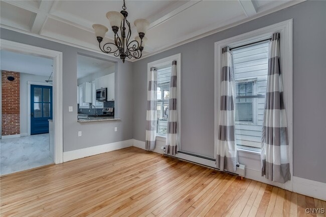 Building Photo - 121 Haley St