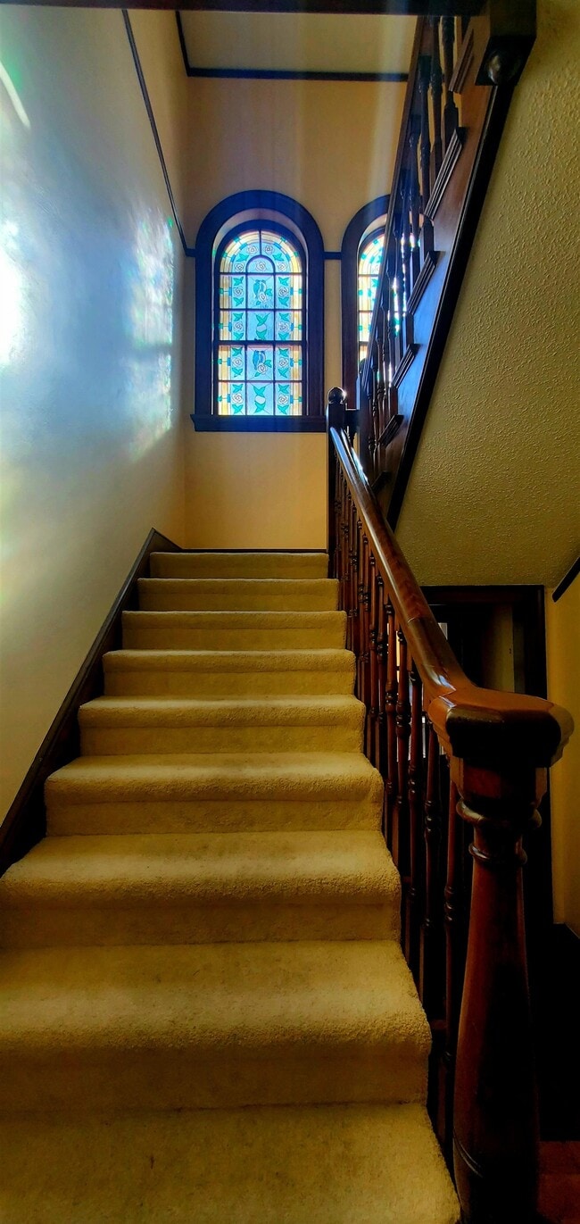 Photo - 704 N Jefferson St