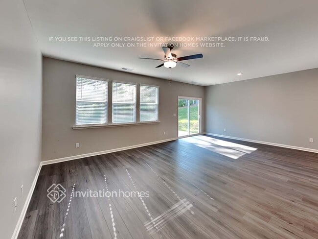 Photo - 187 Webster Cir