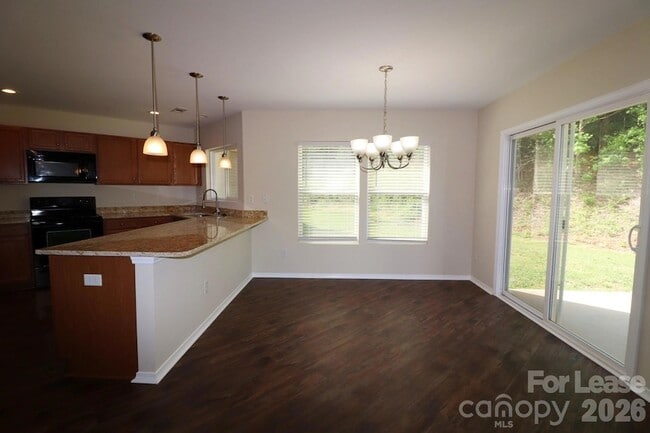 Photo - 13011 Lake Erie Ln
