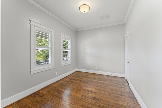 Building Photo - 1204 Shearn St Rental