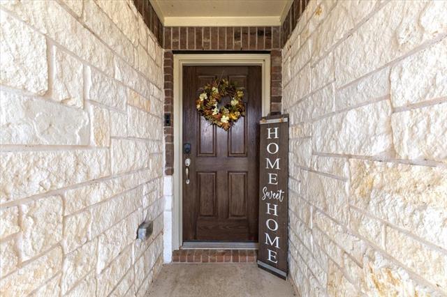 Photo - 2408 Buchanan Ln