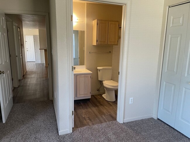 Photo - CLEAR CREEK APARTMENTS